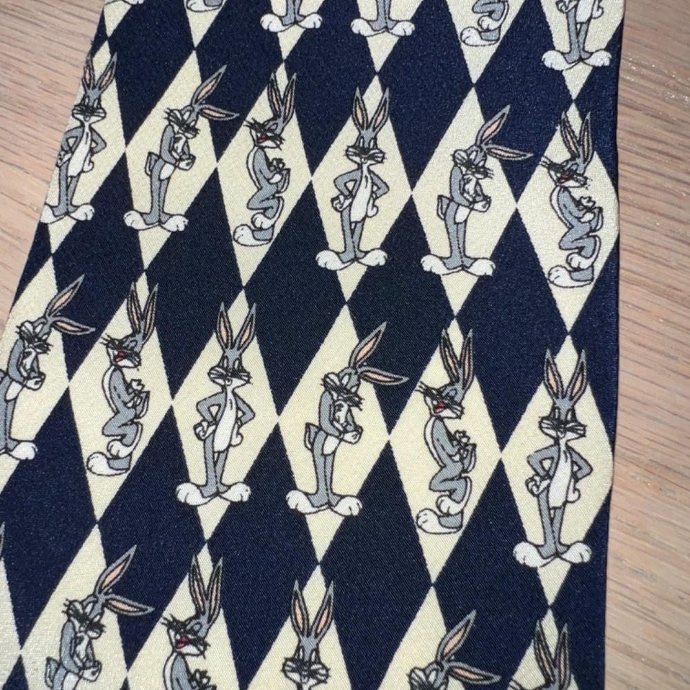 Warner Bros VTG Bugs Bunny Tie